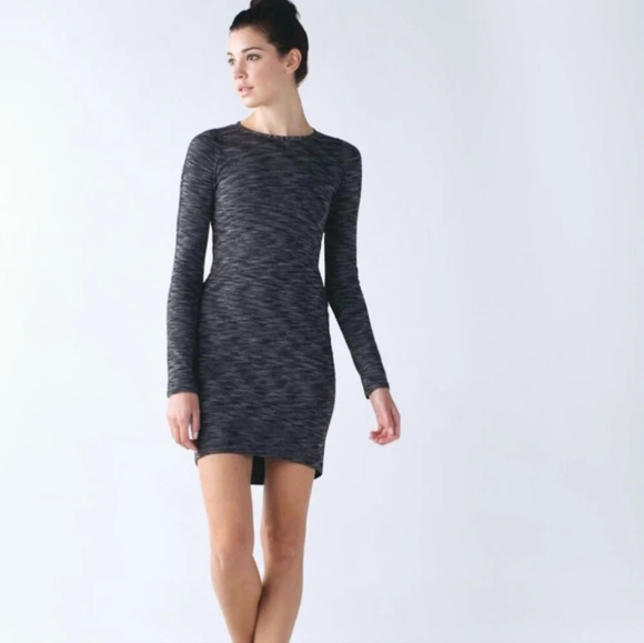 Lululemon &Go Everwhere heathered Black Stretchy Dress Sz 6 pocket Long Sleeve - Picture 1 of 9